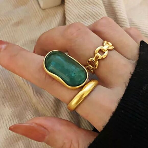 The Emerald Queen Ring in yellow gold plated 925 silver adjustable - Picture 3 of 11
